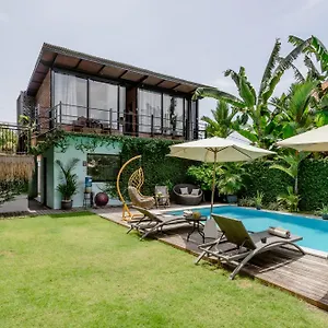 Guest house Big Brother Berawa